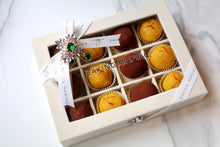 將圖片載入圖庫檢視器 Motichoor Ladoo &amp; Dubai Chocolate Mochi