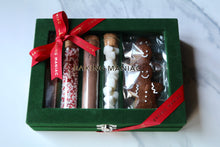 將圖片載入圖庫檢視器 The Cozy Cocoa &amp; Gingerbread Kit