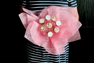 Blue/Pink Cake Pop Bouquet