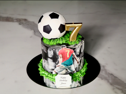 Soccer cake in hong kong