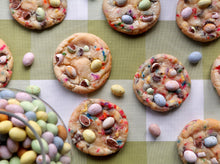 Load image into Gallery viewer, confetti easter egg choco cookies
