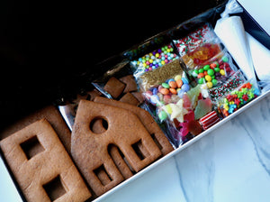gingerbread bread house